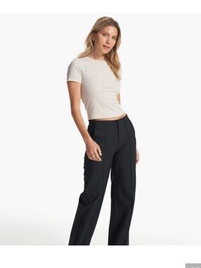Vuori Black Wide-Leg Tailored Pants